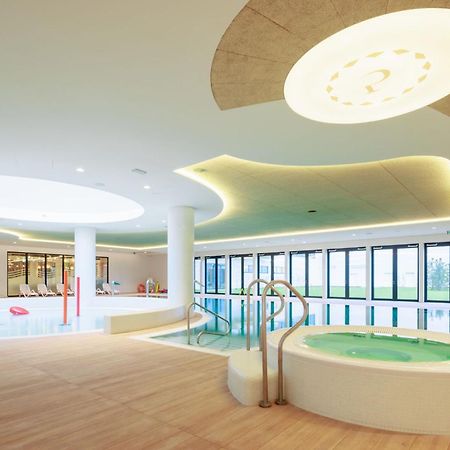 Apartament Golden Sand Z Dostepem Do Basenow,Jacuzzi,Strefy Saun- Pinea Apartments Pobierowo-Sannel Apartments For Rent エクステリア 写真