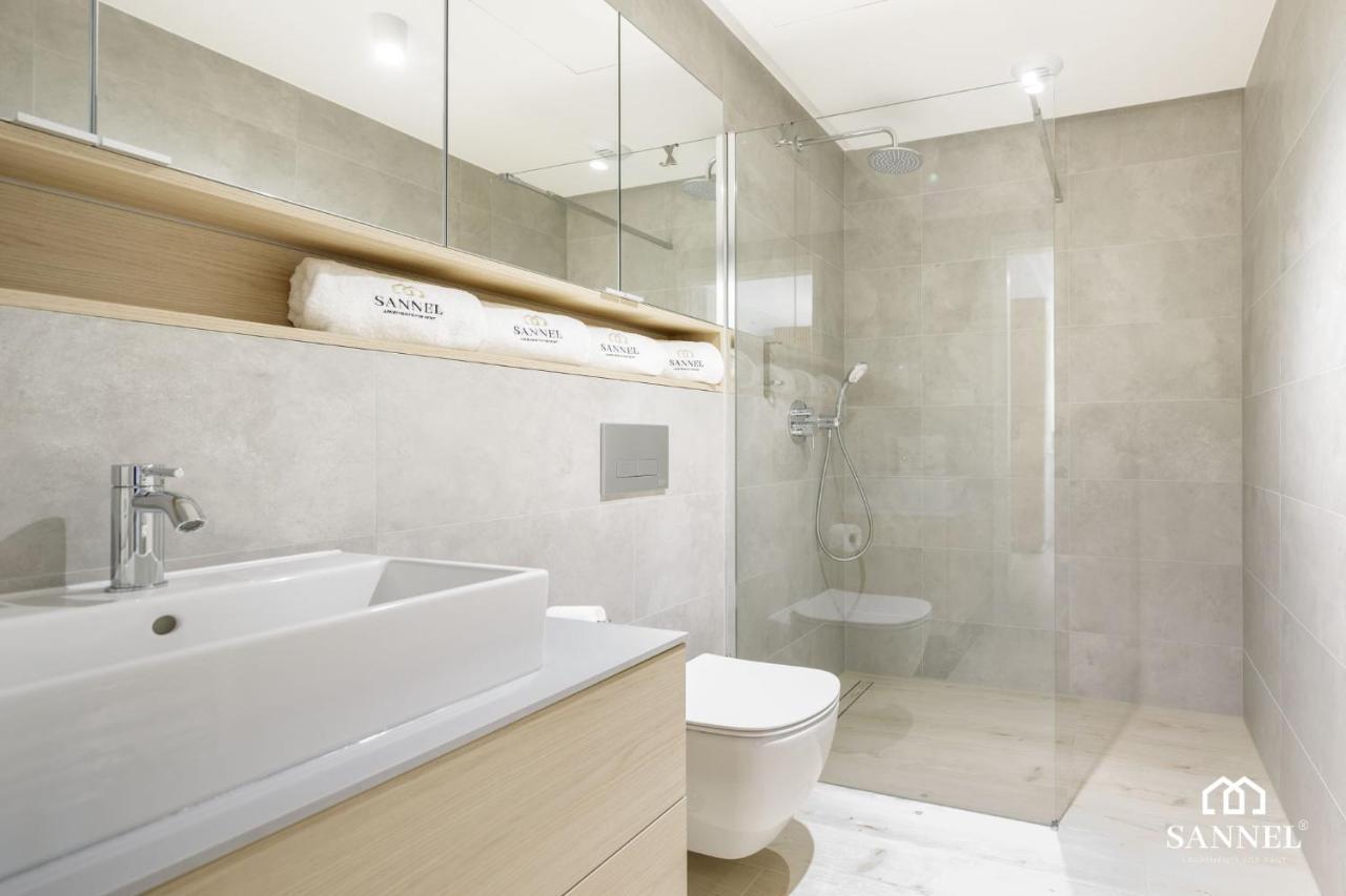 Apartament Golden Sand Z Dostepem Do Basenow,Jacuzzi,Strefy Saun- Pinea Apartments Pobierowo-Sannel Apartments For Rent エクステリア 写真