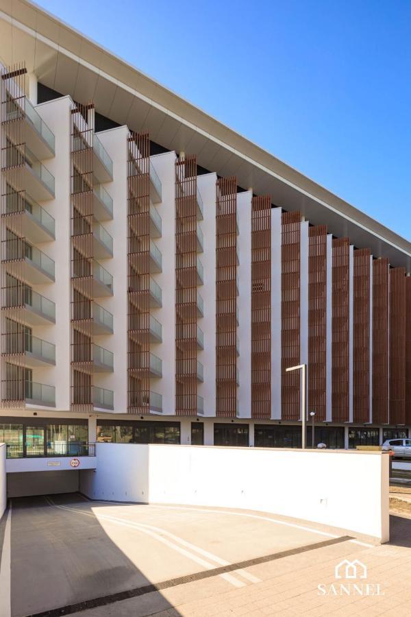 Apartament Golden Sand Z Dostepem Do Basenow,Jacuzzi,Strefy Saun- Pinea Apartments Pobierowo-Sannel Apartments For Rent エクステリア 写真
